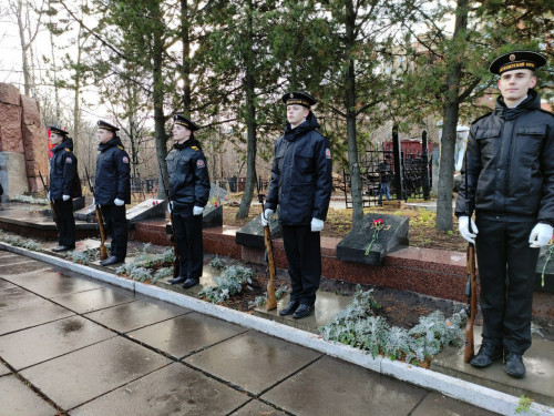 Торжественное мероприятие, посвящённое тридцатилетию со дня открытия Мемориала "Площадь Памяти".