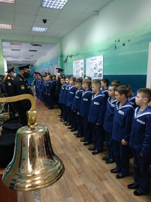 "За кадетский берет"