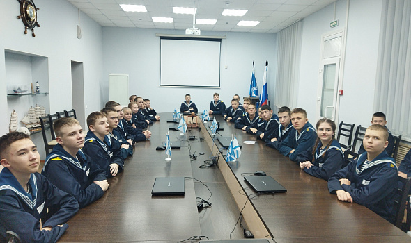 Урок по теме "Буллинг и кибербуллинг: что делать и куда обратиться?"