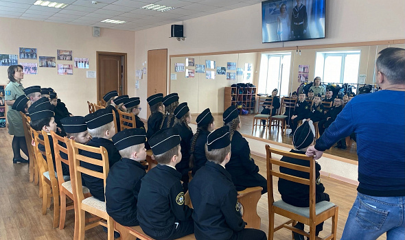 "Один день из жизни кадета"