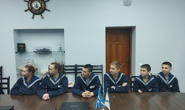 Урок по теме "Буллинг и кибербуллинг: что делать и куда обратиться?"