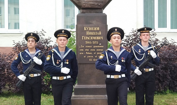 115 лет Адмиралу Флота Советского Союза Н.Г. Кузнецову!